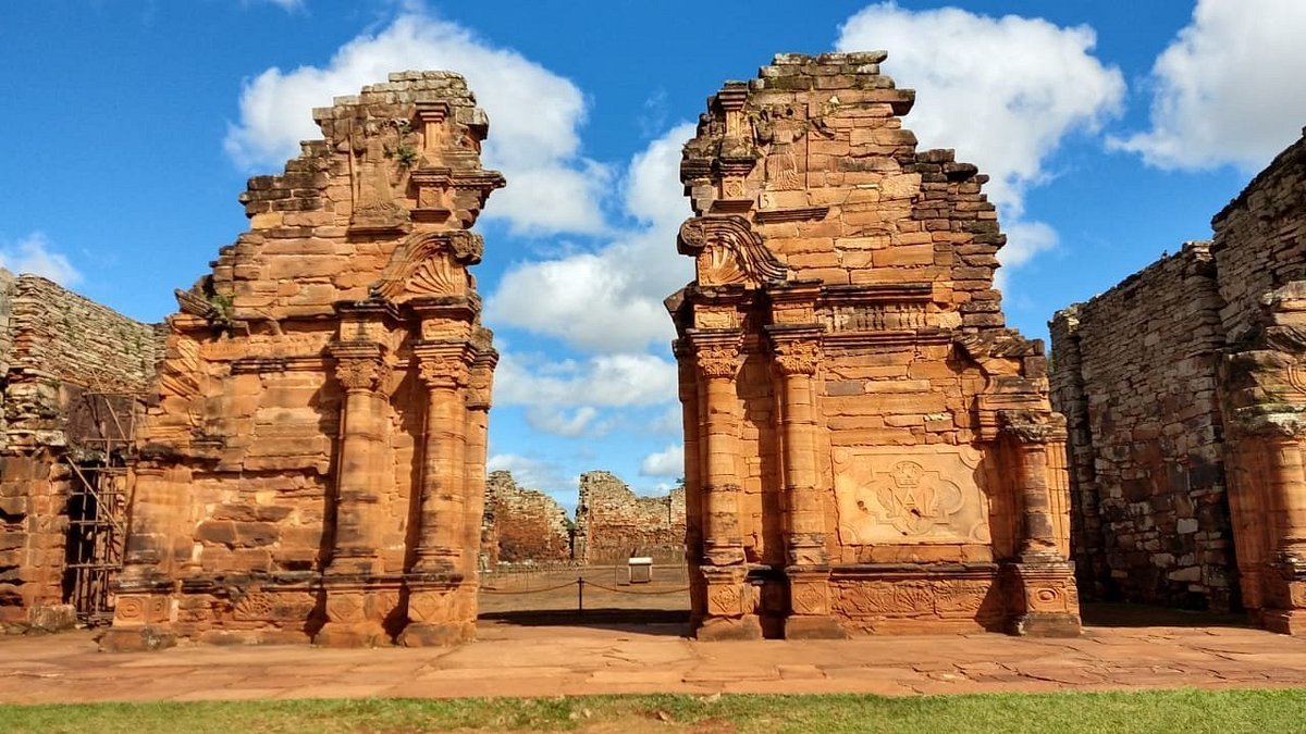 ⛩️ 미쿠니 신사(미쿠니진자) 이미지 1